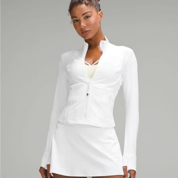 🍋LULULEMON - White Define Jacket (cropped) size 4 - Picture 4 of 4